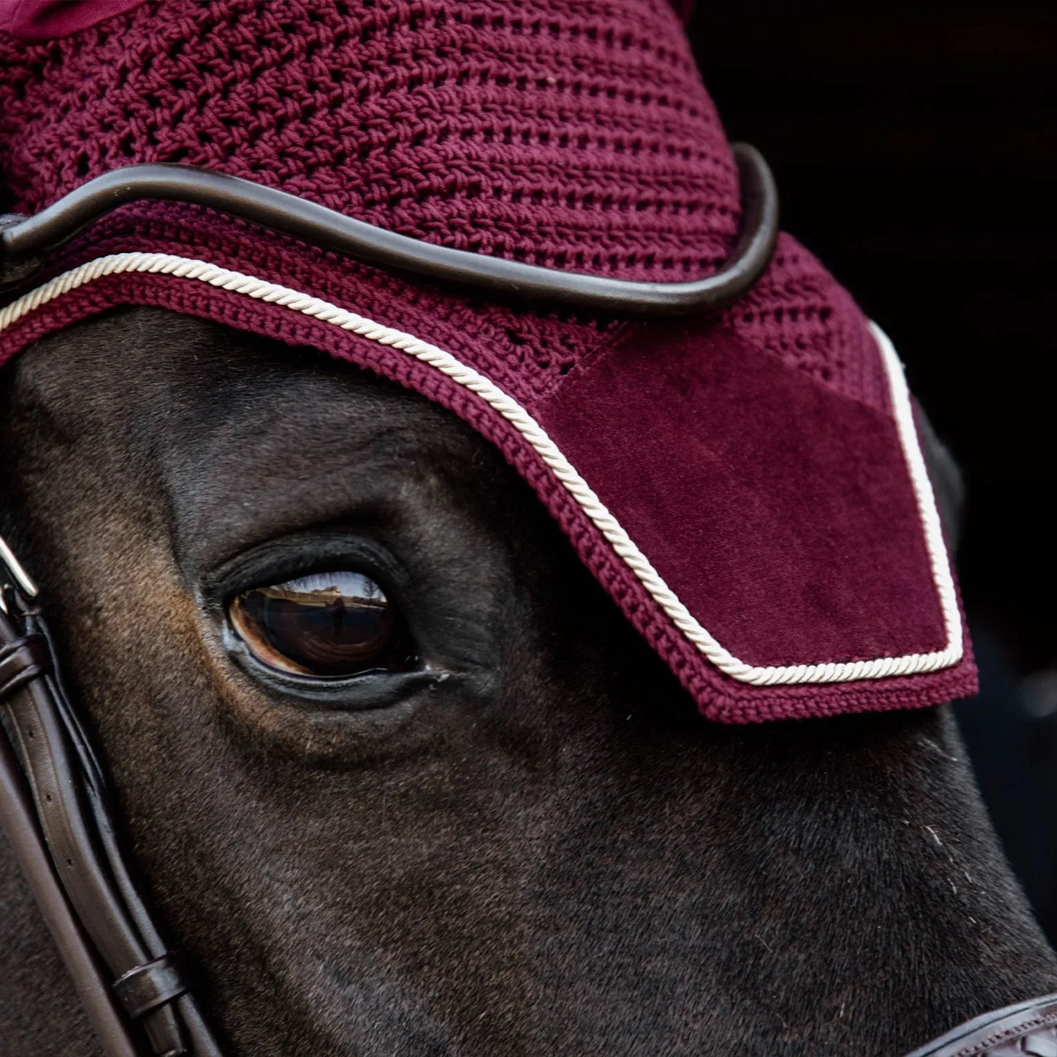 Kentucky Horsewear Wellington Velvet Fly Veil - Bordeaux