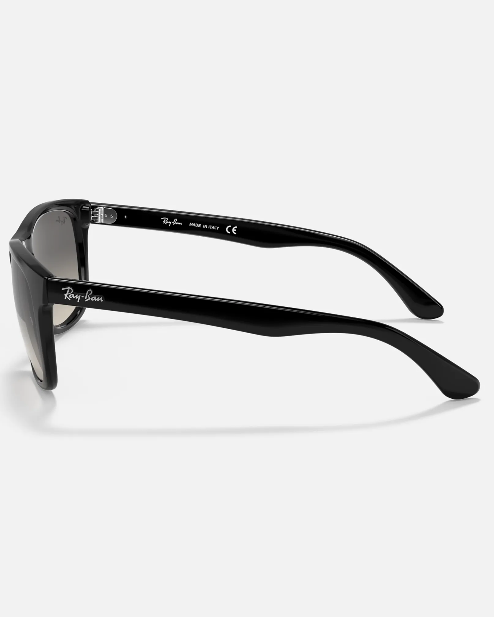 RB4181 Sunglasses in Black