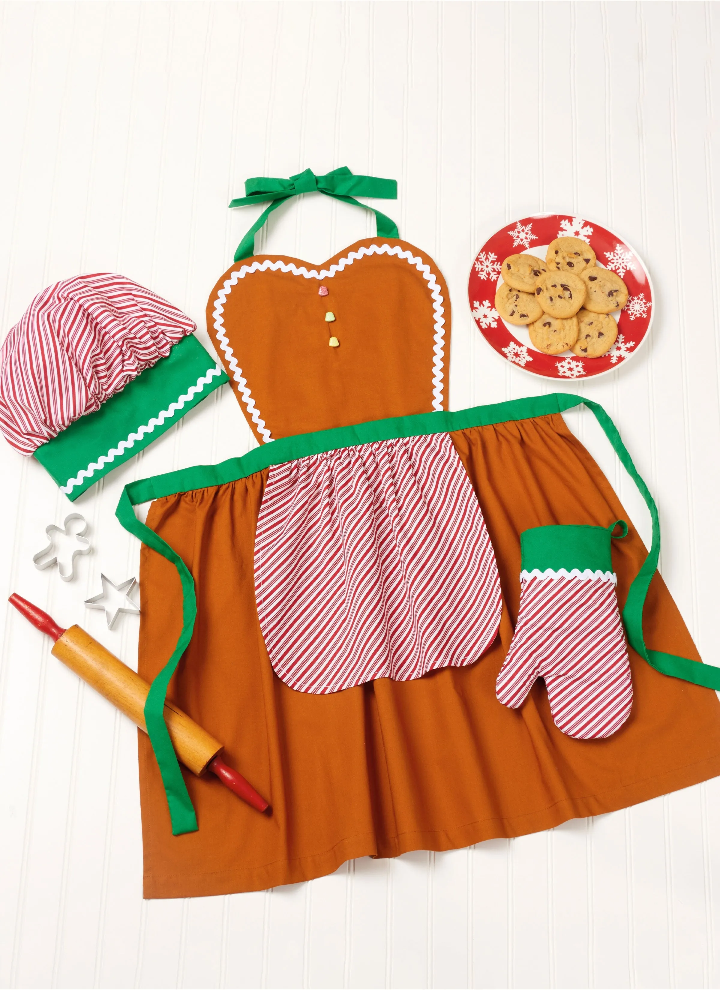 Simplicity sewing pattern S3050 Misses' Apron, Mitts and Hat